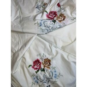 Vintage Tablecloth Embroidered Floral 80 X 60 Roses Romantic Cottage Core Fairy